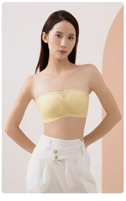 Seamless Solid Strapless Bras - Image 4