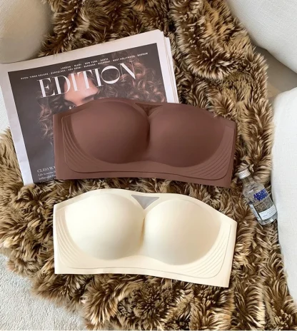 Wireless Comfortable Strapless Bra - Image 5